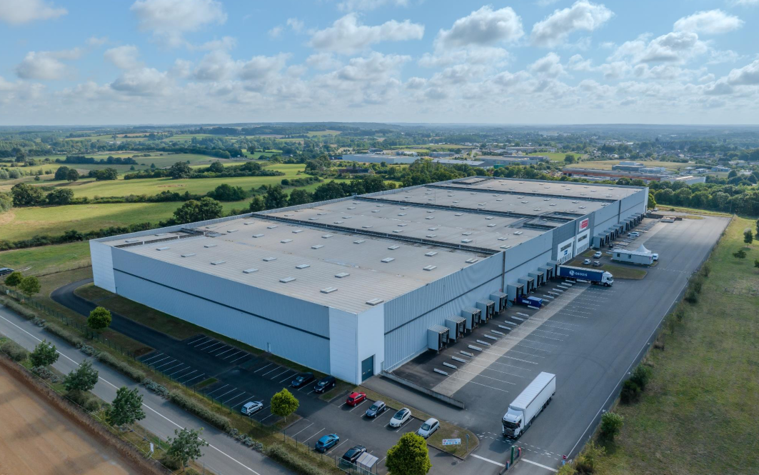 M7 acquires c. €80 million French industrial and logistics portfolio in first European investment for Oxford Properties and AustralianSuper JV