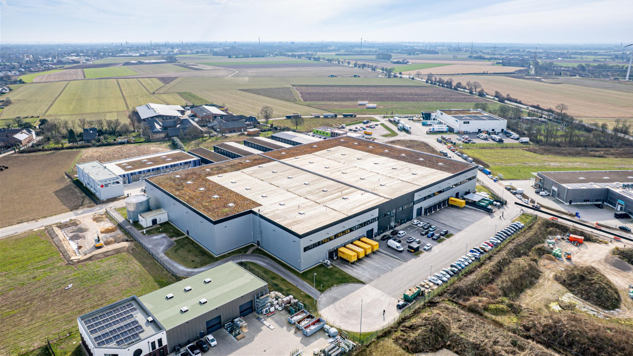 M7 acquires two logistics assets across Germany